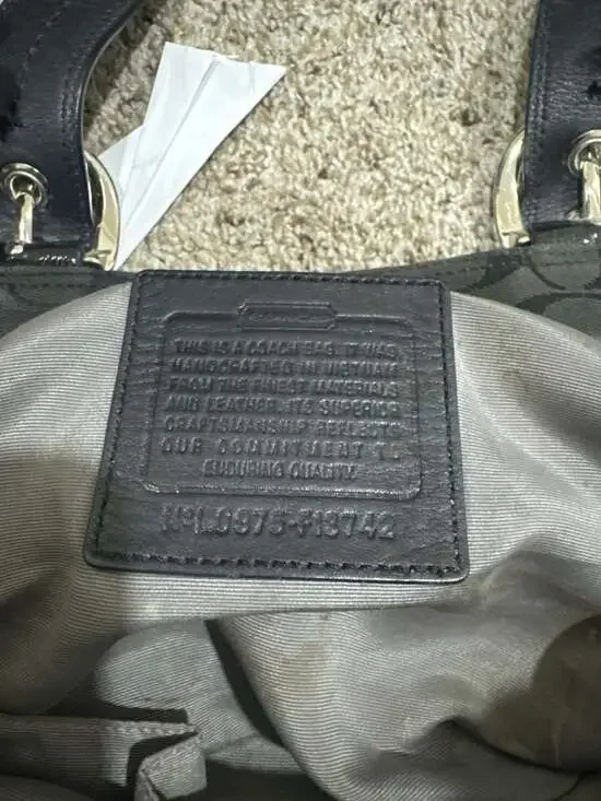 Coach Soho Large Signature Pleated Tote Black Canvas and Leather F13742 - Picture 6 of 12